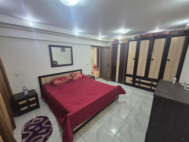 3 camere parter, balcon 27 mp, confort 1 decomandat, Obor