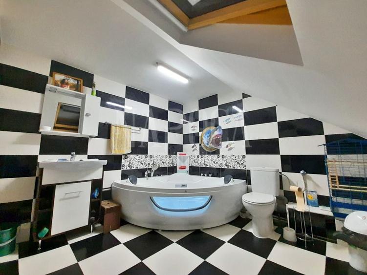 Apartament 3 camere de vanzare in Baciu