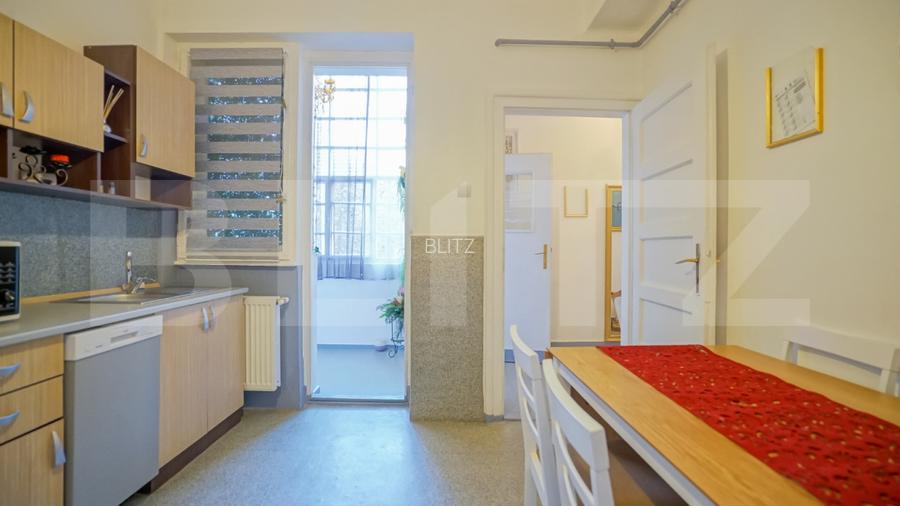Apartament in vila , 3 camere Zona Centrala cu pivnita , baie ,balcon mare - 4