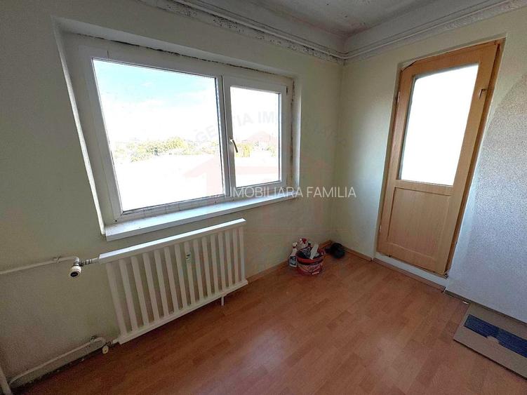 47.900 euro APARTAMENT LIBER, doua camere, decomandat,  Micro17 - 4