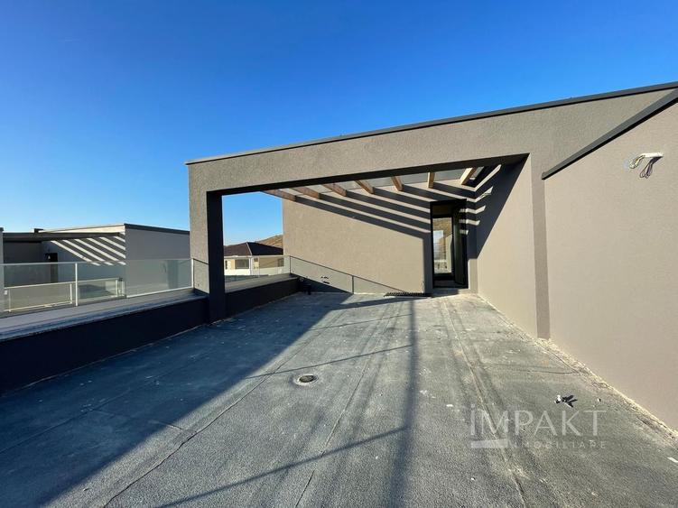 Duplex modern cu terase rooftop și vedere panoramica în Voronet