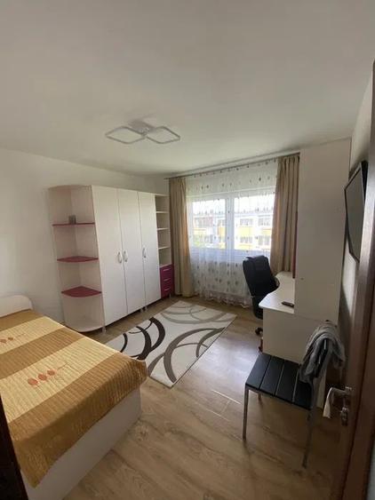 Apartament 2 Camere De Inchiriat | Decomandat | Intre Lacuri | AC | CT Proprie