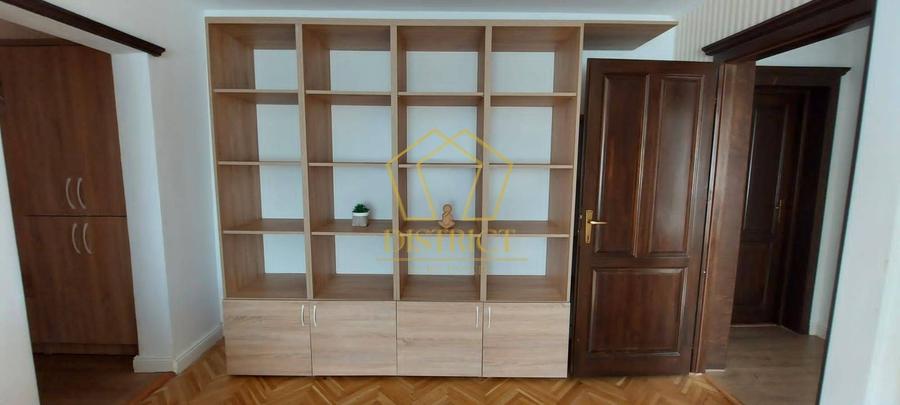 Apartament deosebit cu 3 camere | Complex Studentesc