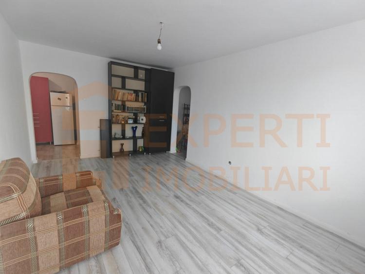 Apartament 3 Camere de vanzare in zona FAR - Constanța | Decomandat | Renovat