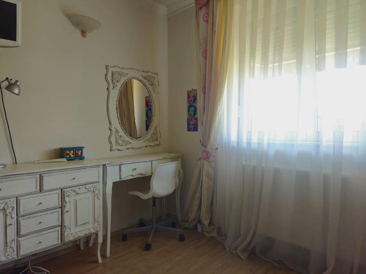 Vila  4  camere/singur in curte /Pipera/AZUR II