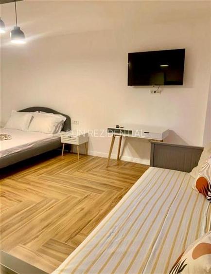 Sebastian- Dumbrava Noua Garsoniera Renovata Complet - 2