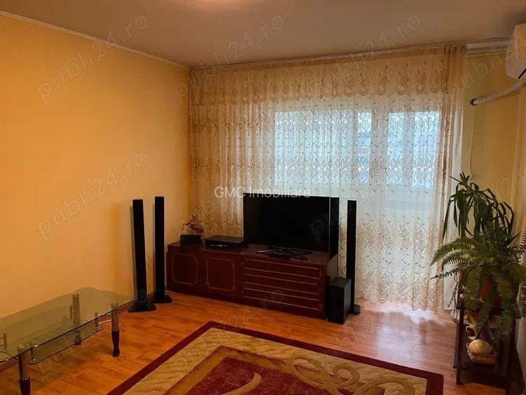 Comision 0 % 2 camere Piata Delfinului - 5