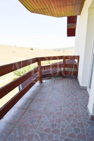 Casa 5 camere de vanzare in Campenesti - 22