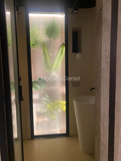 Birou, cabinet, galerie de arta. - 8