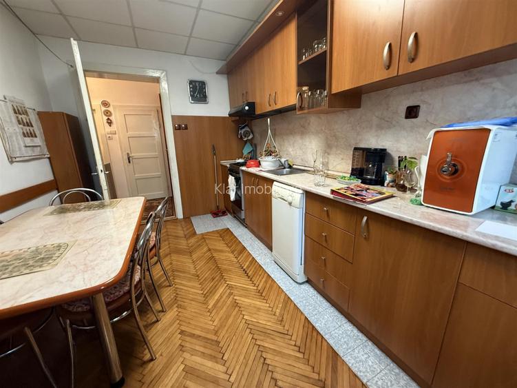 Inchiriere apartament la casa are curte si garaj zona hotel Napoca - 7