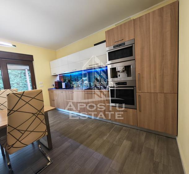 Casa individuala de vanzare, mobilata si utilata, teren 670 mp, Sag - 12