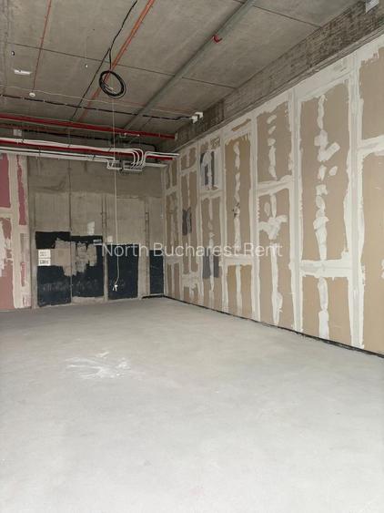 Spațiu comercial de închiriat – Parter - 2