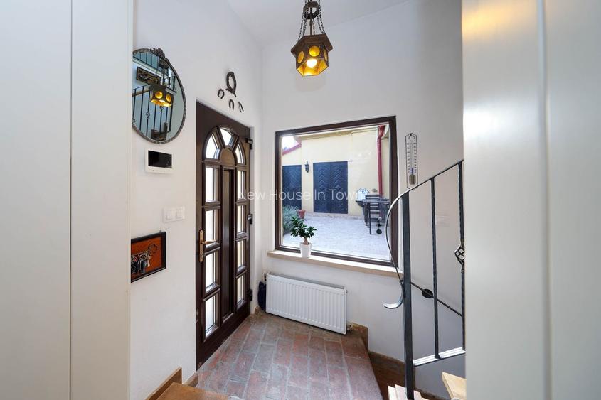 Casă deosebită de vânzare în centrul Brașovului - 9