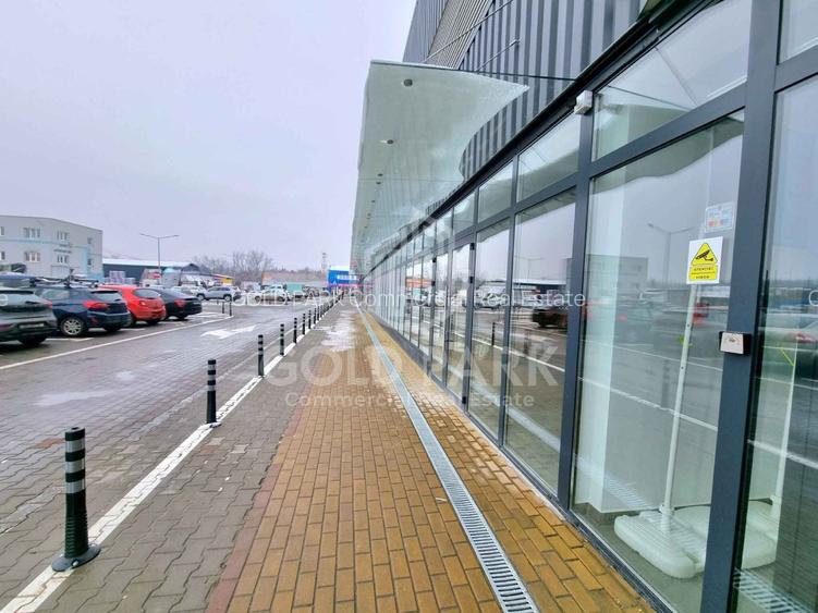 Spatiu Comercial in Centru Comercial - Zona Traian Vuia - Parcare - 11