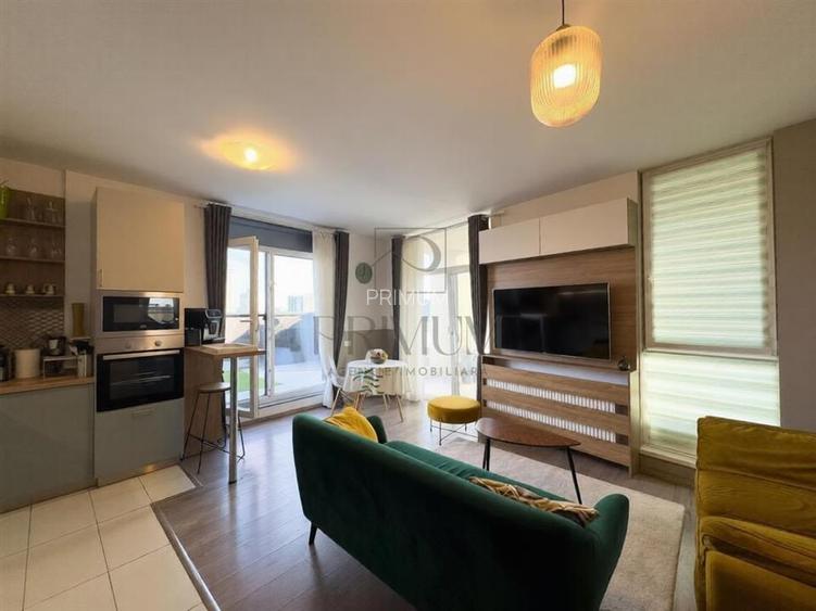 TAKE IONESCU - PENTHOUSE LIFT - 3 CAMERE - 2 BAI - DRESSING - CENTRALA PROPRIE - - 7