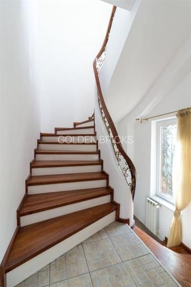 Piata Victoriei | Buzesti | 5 Camere | Curte | Vila Reprezentativa - 21