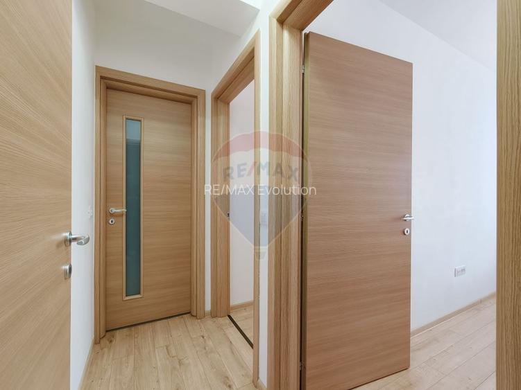 0 Comision | Penthouse Tractorul | Coresi | Top City - 9