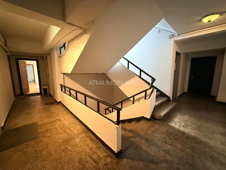 Inchiriere 3 camere renovat Universitate Calea Victoriei Bloc Romarta - 14