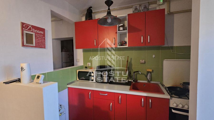 Apartament cu 3 camere, centrala proprie, zona Aradului - 3