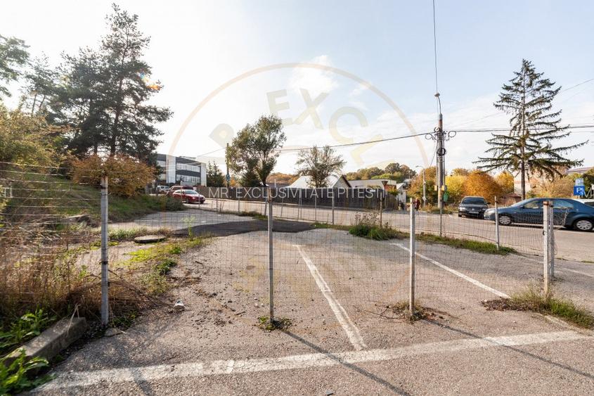Teren stradal pe colț - Ideal afacere - front stradal mare - 8