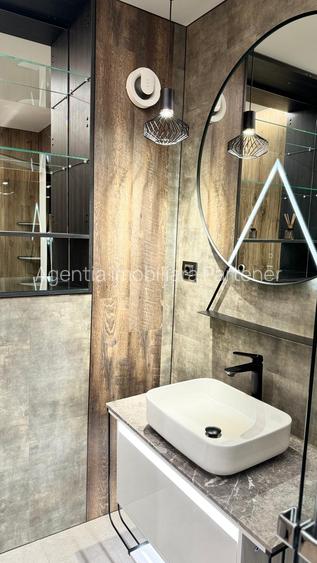 2 camere UltraCentral , mobilat / utilat , finisaje superioare ! - 9