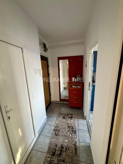 PODU ROS - CANTEMIR - 2 CAMERE SEMIDECOMANDAT DE 54MP - 2 BALCOANE - 6