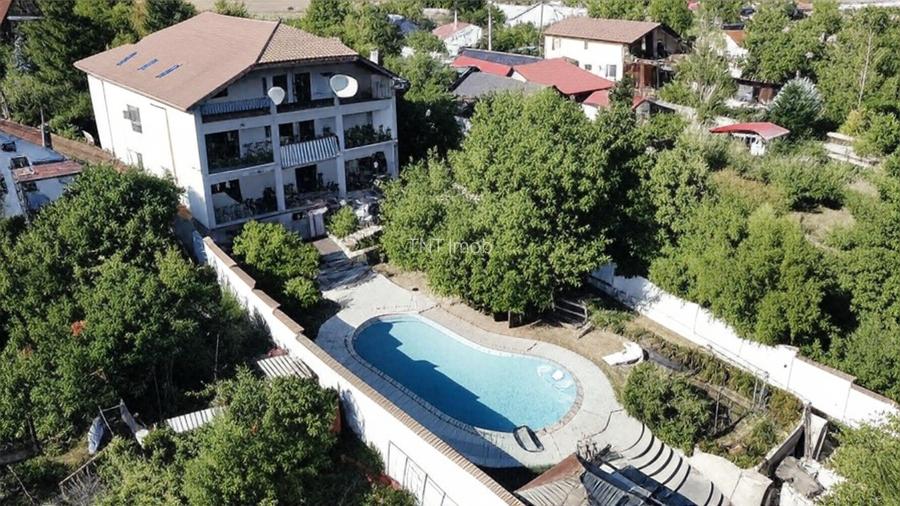 Vila individuala P+1+M cu deschidere la Lacul Snagov, piscina, sauna, ponton ! - 12