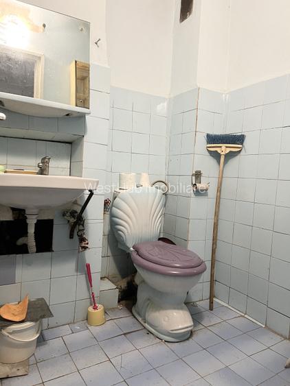 Apartament 2 cam, pozitie centrala, 44mp utili, balcon 4mp -  Circumvalatiunii - 7