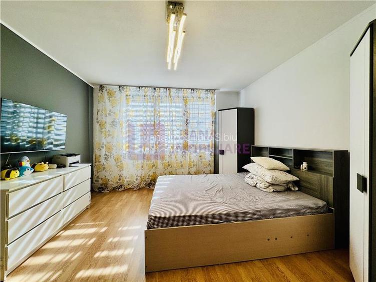 Apartament cu 2 camere de vanzare | Mihai Viteazu | Cedonia | renovat | investi& - 2