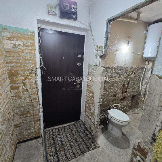 Garsoniera galata etajul 2 - 5