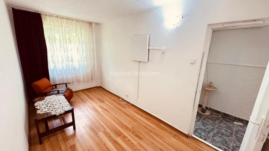 Apartament 2 camere decomandat Astra Carpatilor - 5