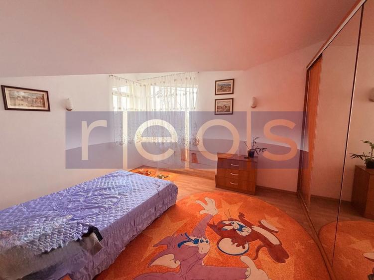 VANZARE VILA LA CHEIE | 280 MP | 1080 MP TEREN | 7 CAMERE | FUNDENI | - 4