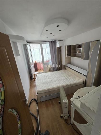 Apartament 3 camere Grădinari - 2
