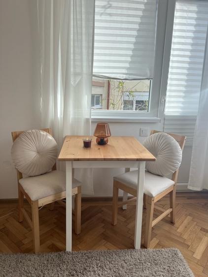 Garsoniera de inchiriat renovata cu balcon Mosilor -Universitate - Mantuleasa