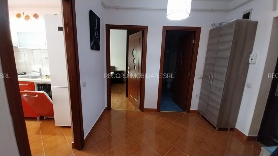 Inchiriere apartament decomandat 2 camere, parcare, et.1 str.Florilor Floresti - 9