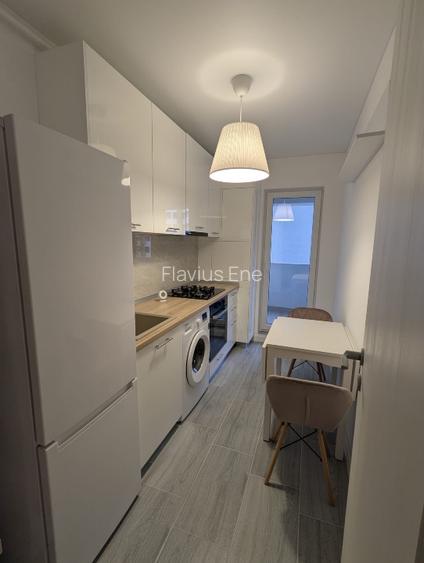 Garsoniera Noua , 38mp, 8-10 min de metrou - 5