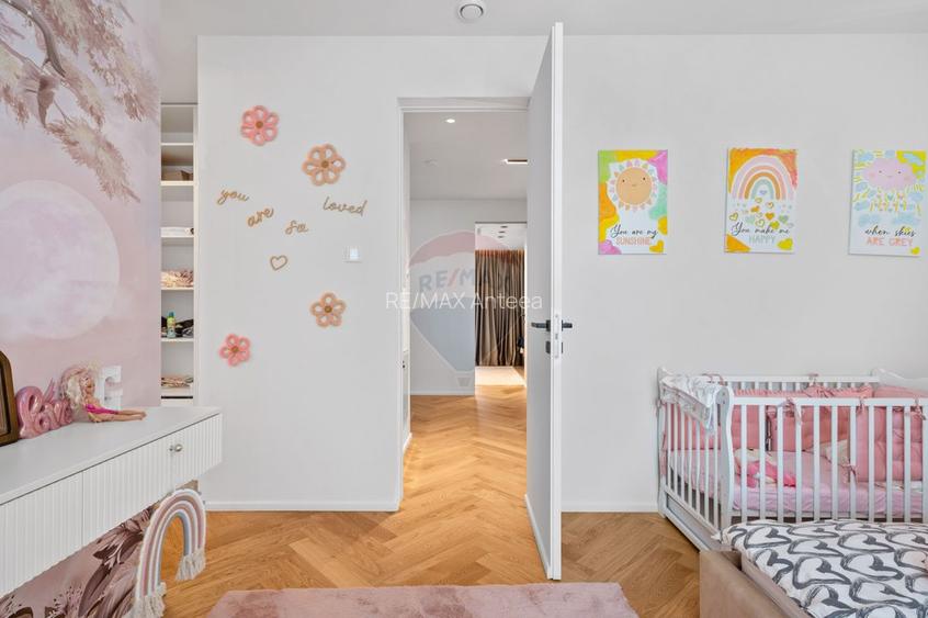 Arhitectură, tehnologie și lifestyle premium într-o vilă spectaculoasă - 16