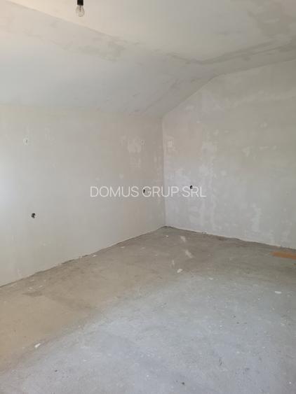 Oras Techirghiol – doua case tip duplex – aproape de centru - 16