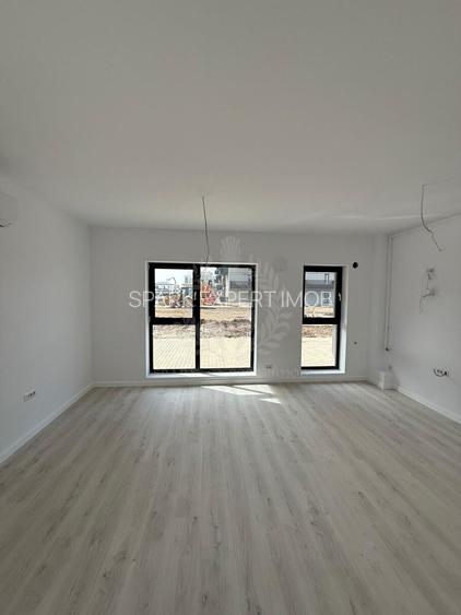 APARTAMENT 2 CAMERE//MRS GRADINILE//PARTER//LOC DE PARCARE - 2