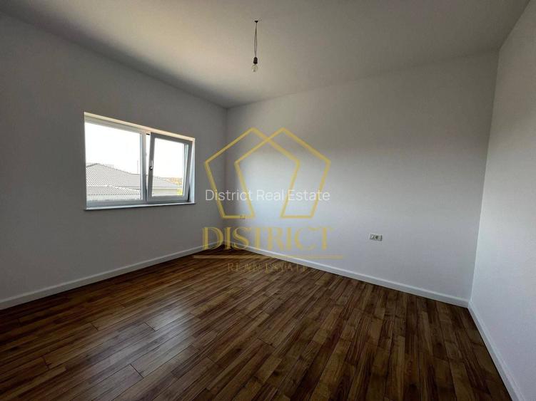 Duplex 5 camere despartit prin camera tehnica | Ghiroda - 4