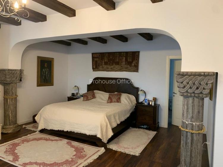 Reședință de colecție pe malul lacului/ Arhitectură neoromânească 2051 mp, teren - 14