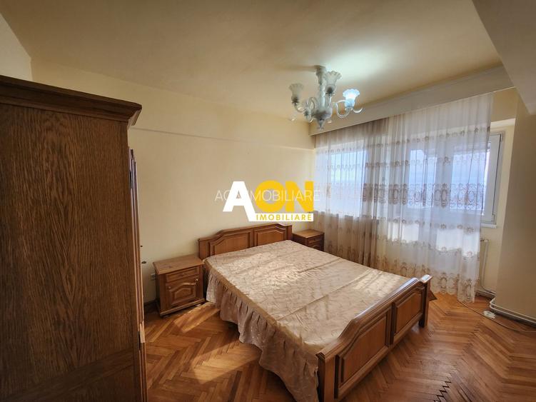 De vanzare apartament 2 camere, pozitie excelenta, Centru - 3