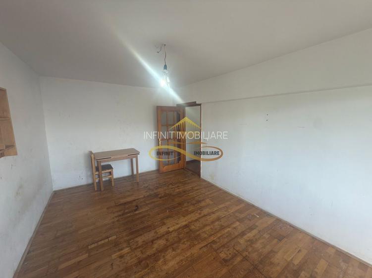 De vanzare apartament 3 camere decomandate Republicii Bacau - 3