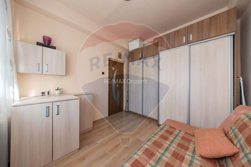 Apartament 3 camere | Zonă liniștită | Colonia Metrom 1A - 15