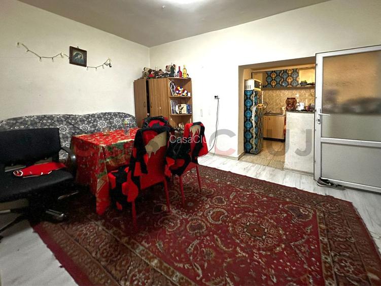 Casa la curte, Posibilitate de masardare, Central!! - 2