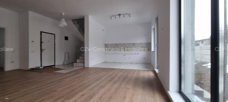 Reședință Modernă cu Finisaje Distinse - 6