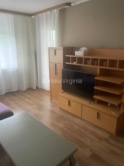 Inchiriem apartament 2 camere, etaj 2, cartier Aviatiei , 3 min metrou - 2