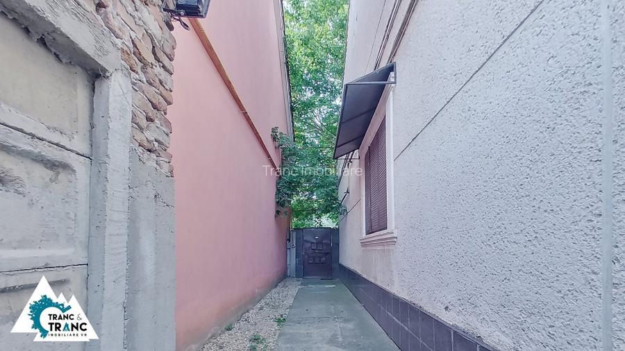 Casa cu 4 camere in Centrul Aradului - 3