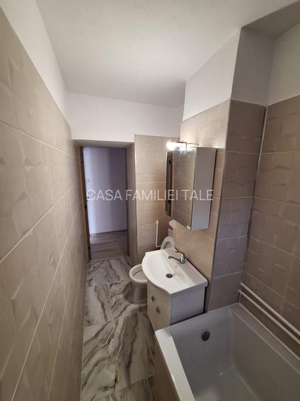 103000 euro!! 4 camere renovate .. Circumvalatiunii .. etaj 3 - 6
