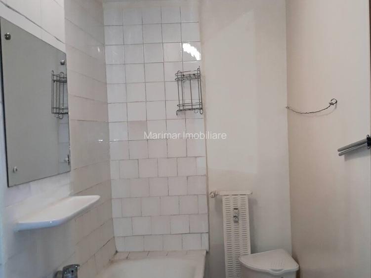 Lacul Tei, Parc, Universitatea Tehnica de Constructii, semistradal - 16